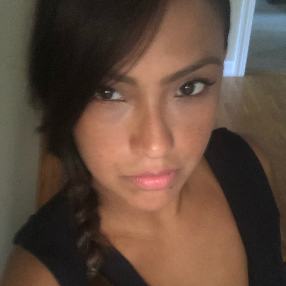 Meet your Posher, Myra